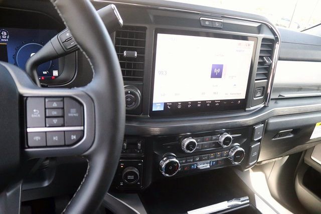 New 2025 Ford F250 Lariat w/ Lariat Ultimate Package image 23