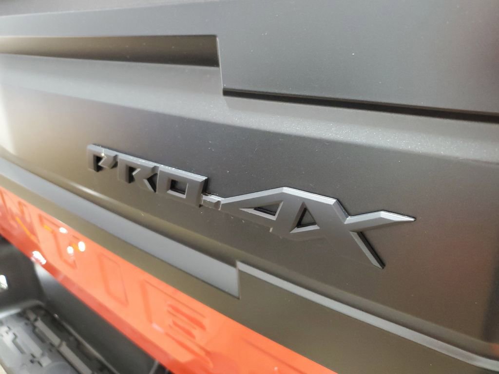 New 2025 Nissan Frontier PRO-4X image 32