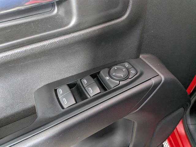 Used 2020 Chevrolet Silverado 1500 Custom w/ Custom Value Package AWD/4WD image 10