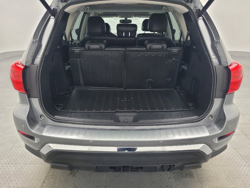 Used 2020 Nissan Pathfinder Platinum w/ Cargo Package image 29