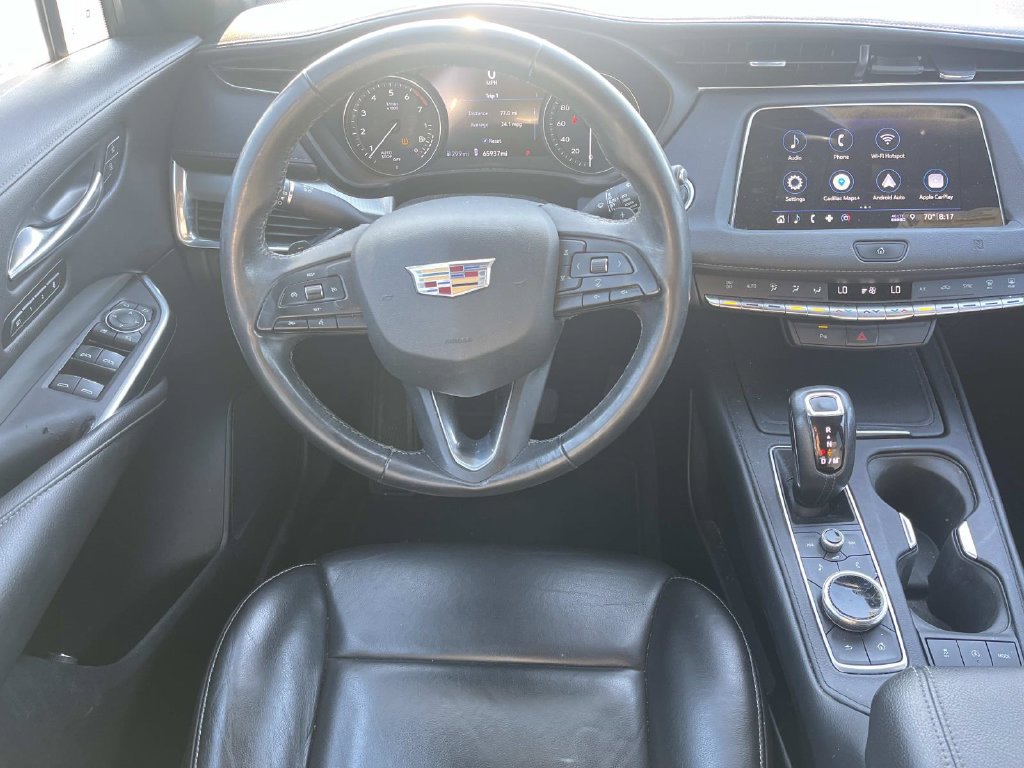Used 2019 Cadillac XT4 Premium Luxury w/ Technology Package FWD image 12