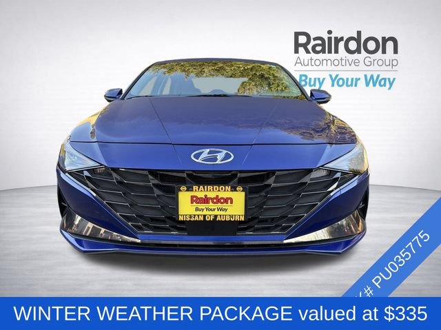 Used 2023 Hyundai Elantra Limited w/ Winter Weather Package FWD image 2