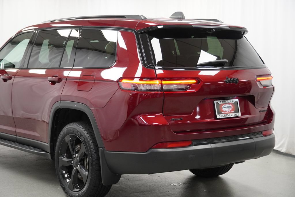 Certified 2025 Jeep Grand Cherokee L Limited w/ Luxury Tech Group II AWD/4WD image 14
