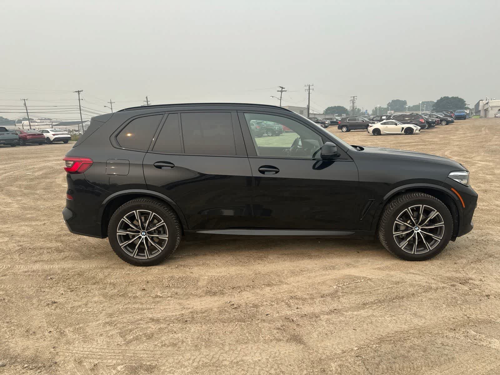 Used 2020 BMW X5 xDrive40i w/ M Sport Package AWD/4WD image 6