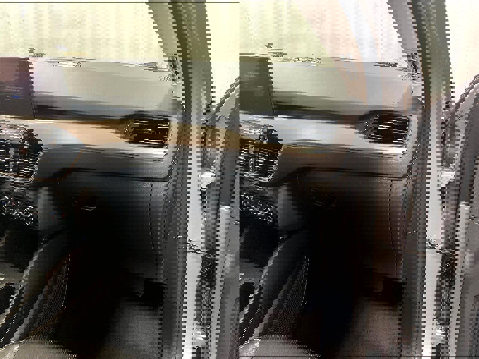 Used 2022 Ford Escape SEL w/ Technology Package image 13