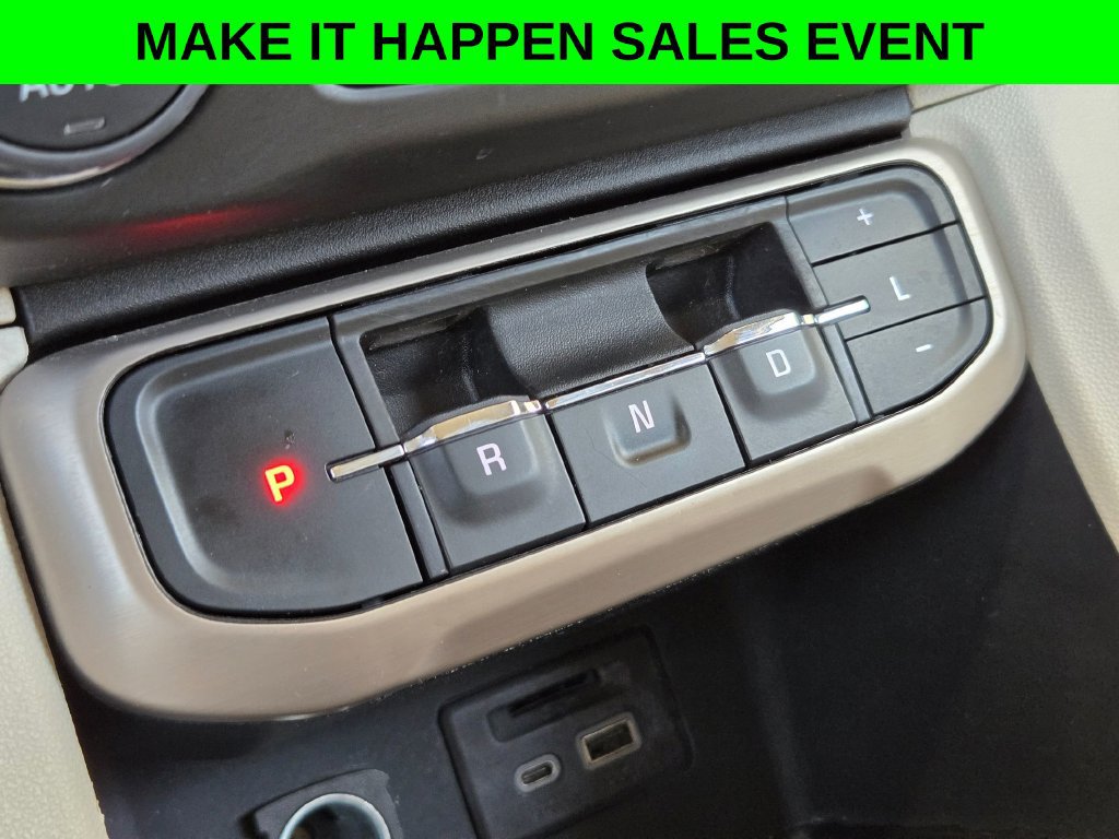 Used 2023 GMC Acadia Denali FWD image 21