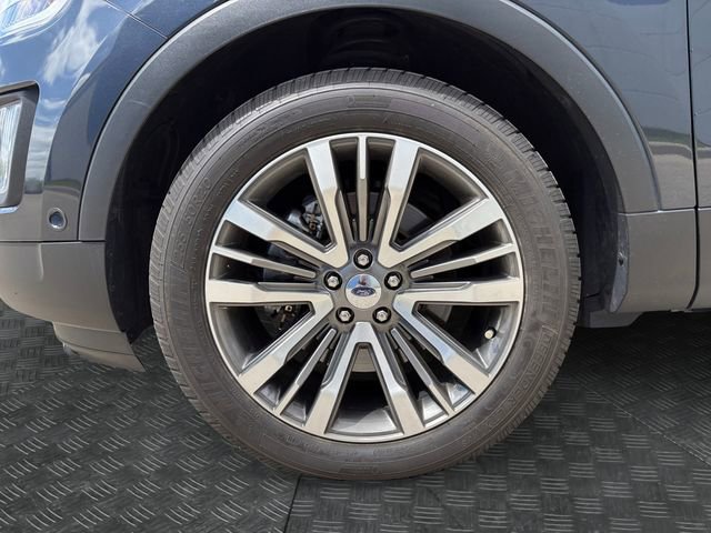 Used 2017 Ford Explorer Platinum AWD/4WD image 13