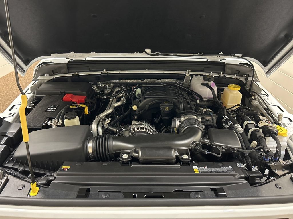 New 2026 Jeep Gladiator Sport AWD/4WD image 12