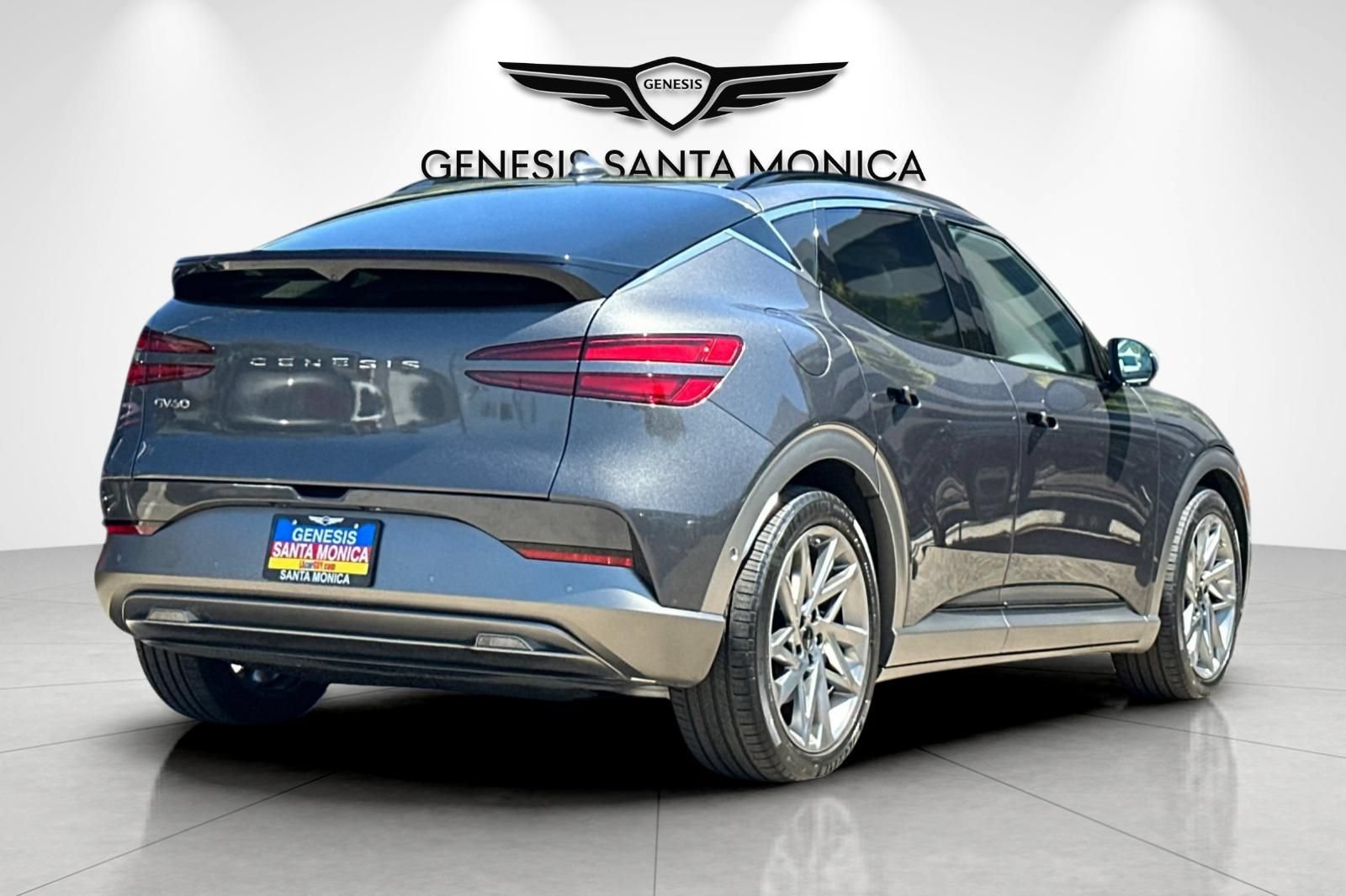 Used 2023 Genesis GV60 Advanced AWD/4WD image 5