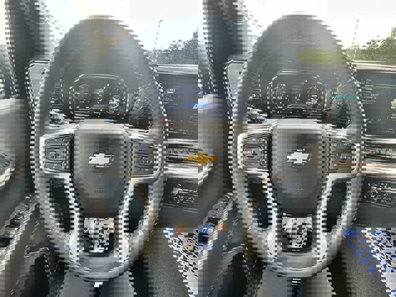 Used 2023 Chevrolet Silverado 1500 LT image 11