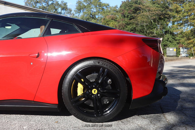 Used 2019 Ferrari Portofino image 5
