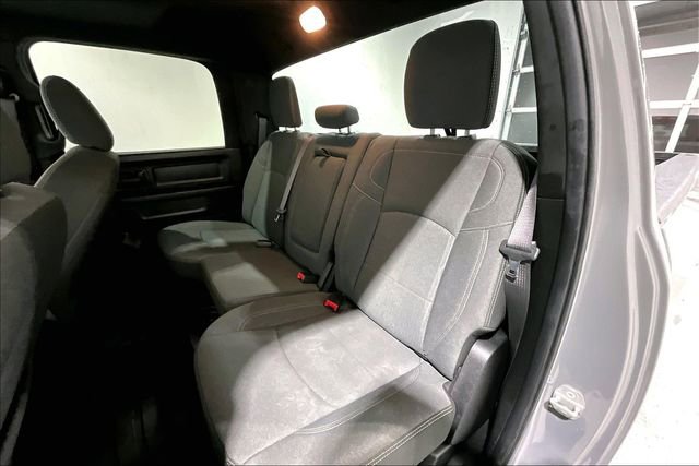 Used 2022 RAM 1500 Express w/ Ceramic Grey Express Package AWD/4WD image 24