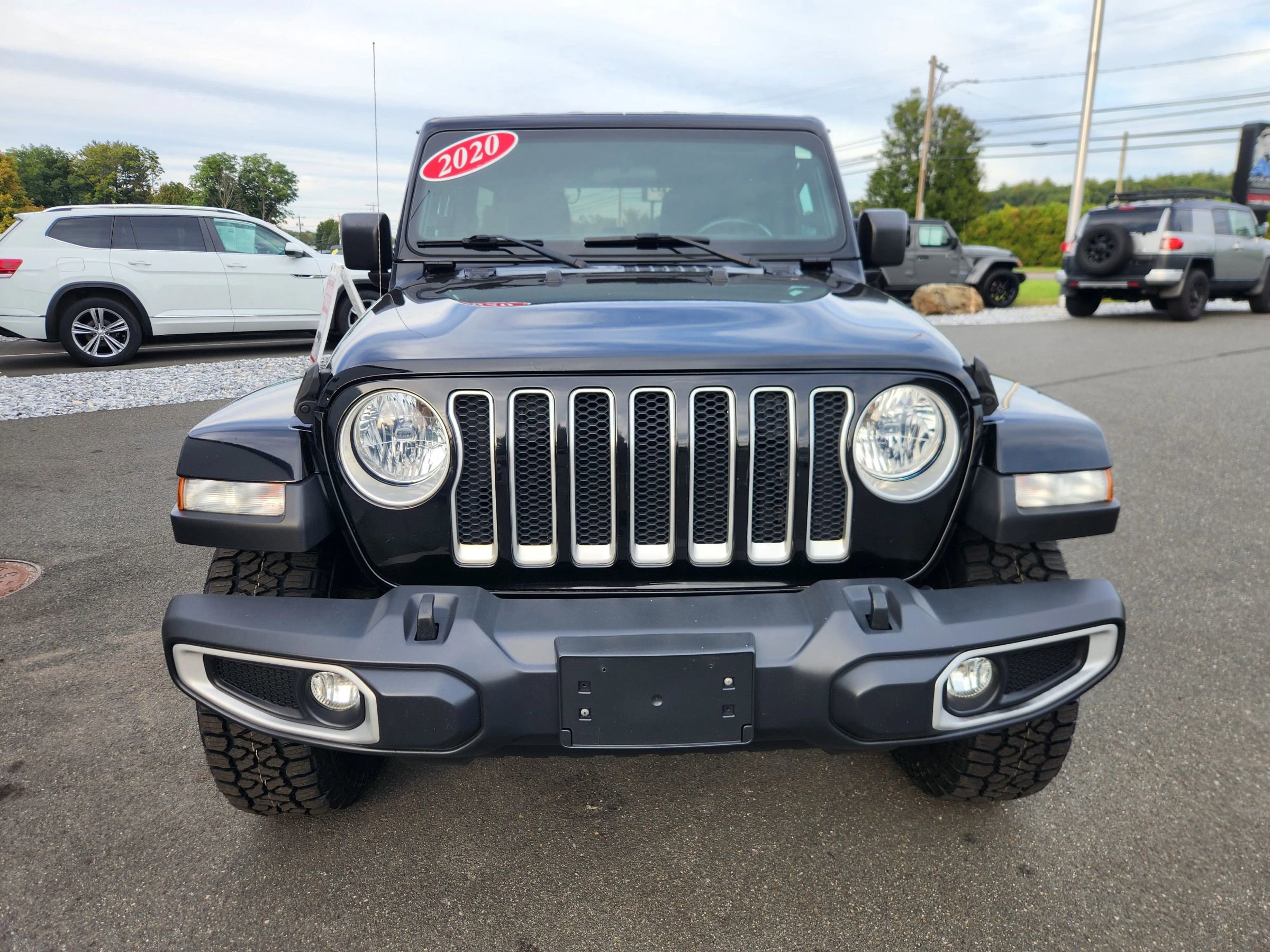 Used 2020 Jeep Wrangler Unlimited Sahara image 22