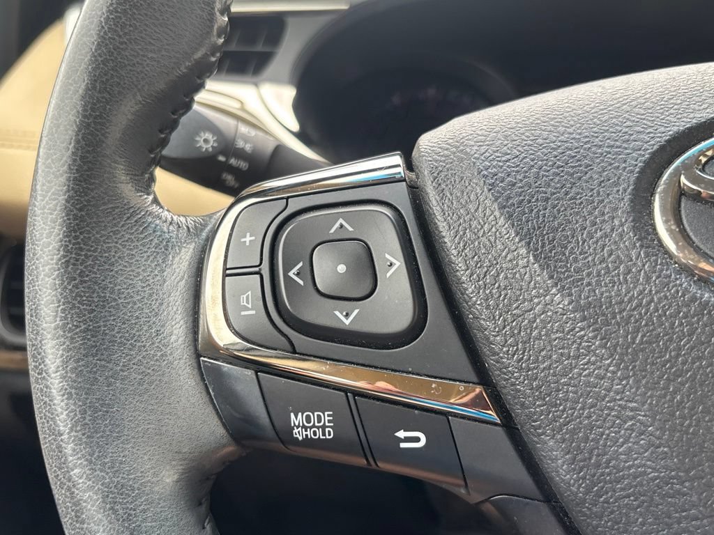 Used 2014 Toyota Avalon XLE Premium FWD image 21