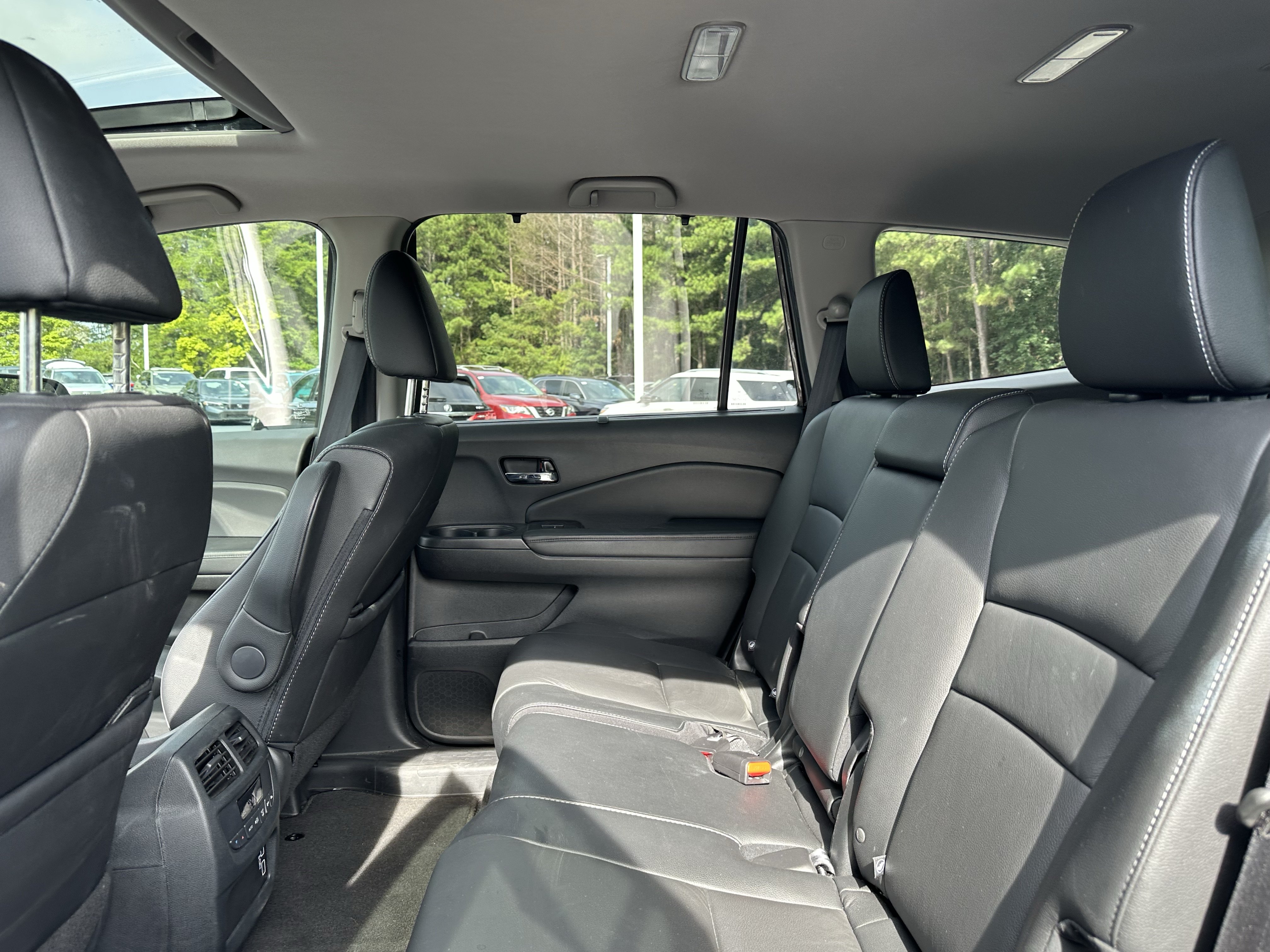 Used 2022 Honda Pilot EX-L image 9
