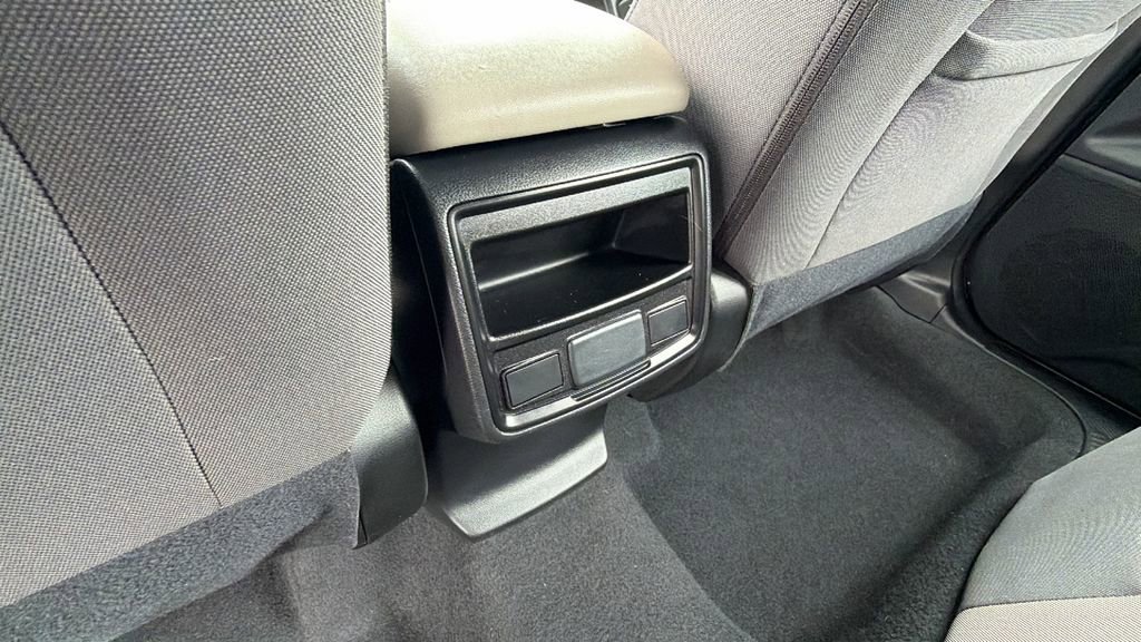 Used 2025 Subaru Forester image 17