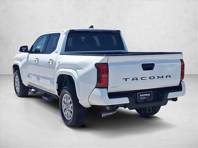 Certified 2025 Toyota Tacoma SR5 AWD/4WD image 7