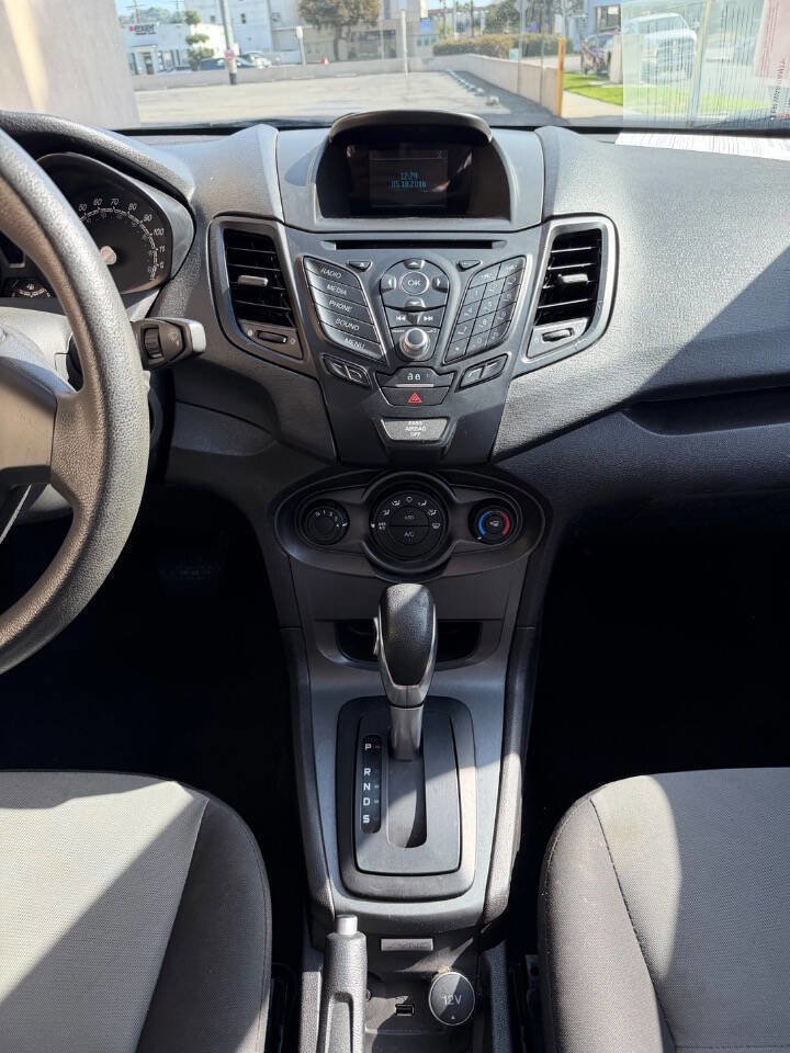 Used 2016 Ford Fiesta S image 12