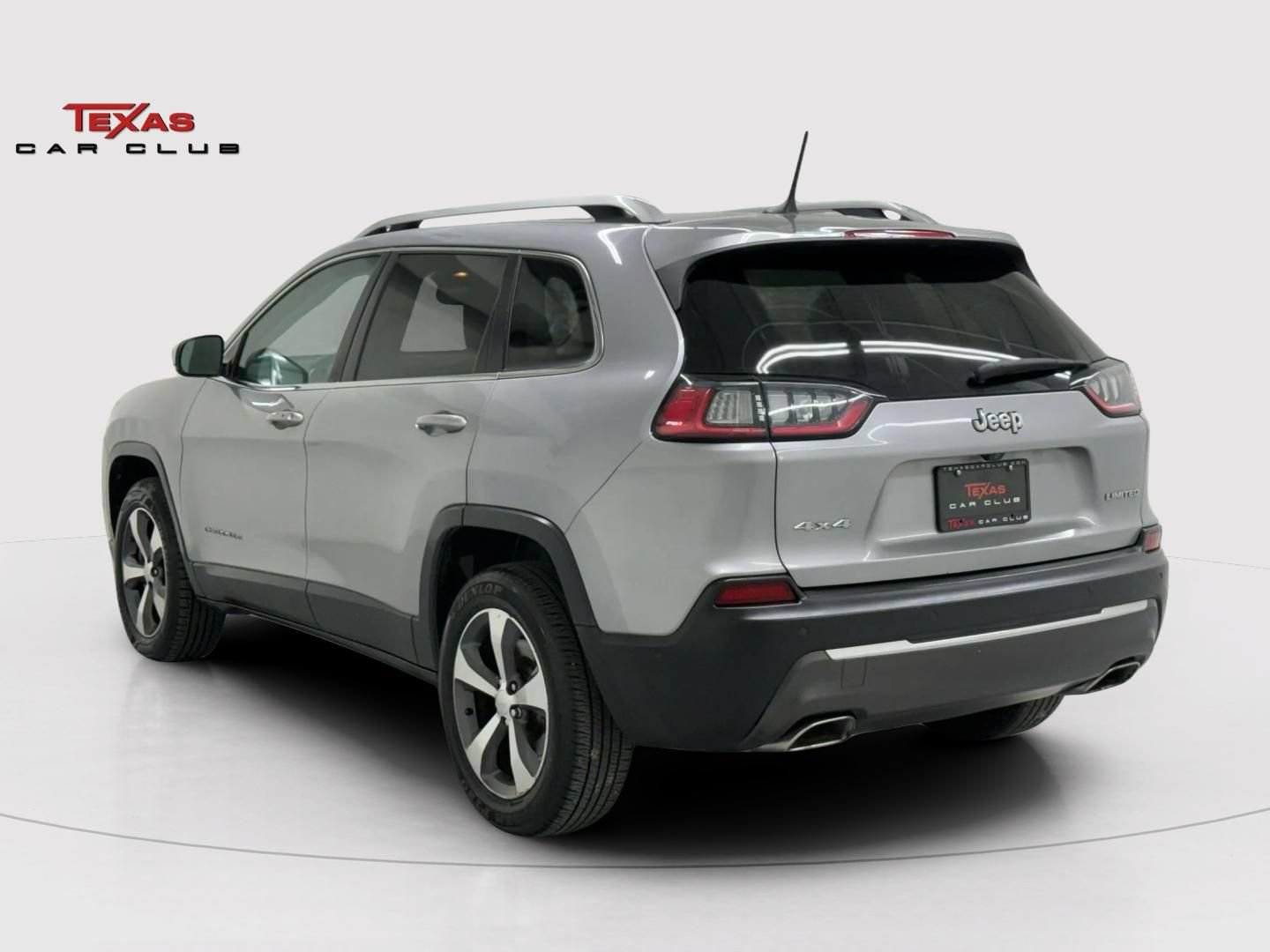 Used 2019 Jeep Cherokee Limited w/ Luxury Group AWD/4WD image 6