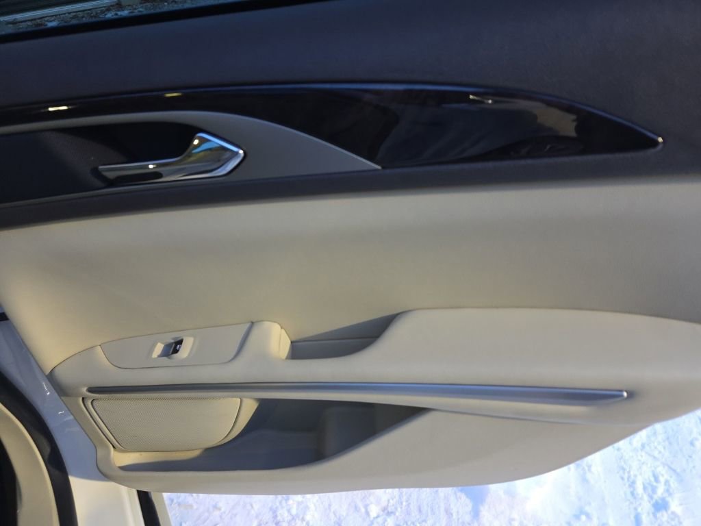 Used 2013 Lincoln MKZ AWD image 18