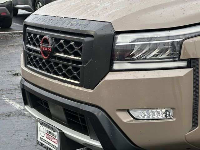 Used 2023 Nissan Frontier PRO-4X w/ Technology Package image 8