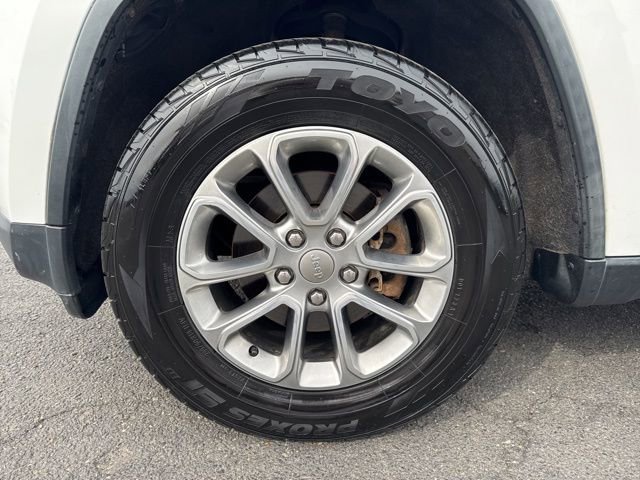 Used 2015 Jeep Grand Cherokee Limited image 6