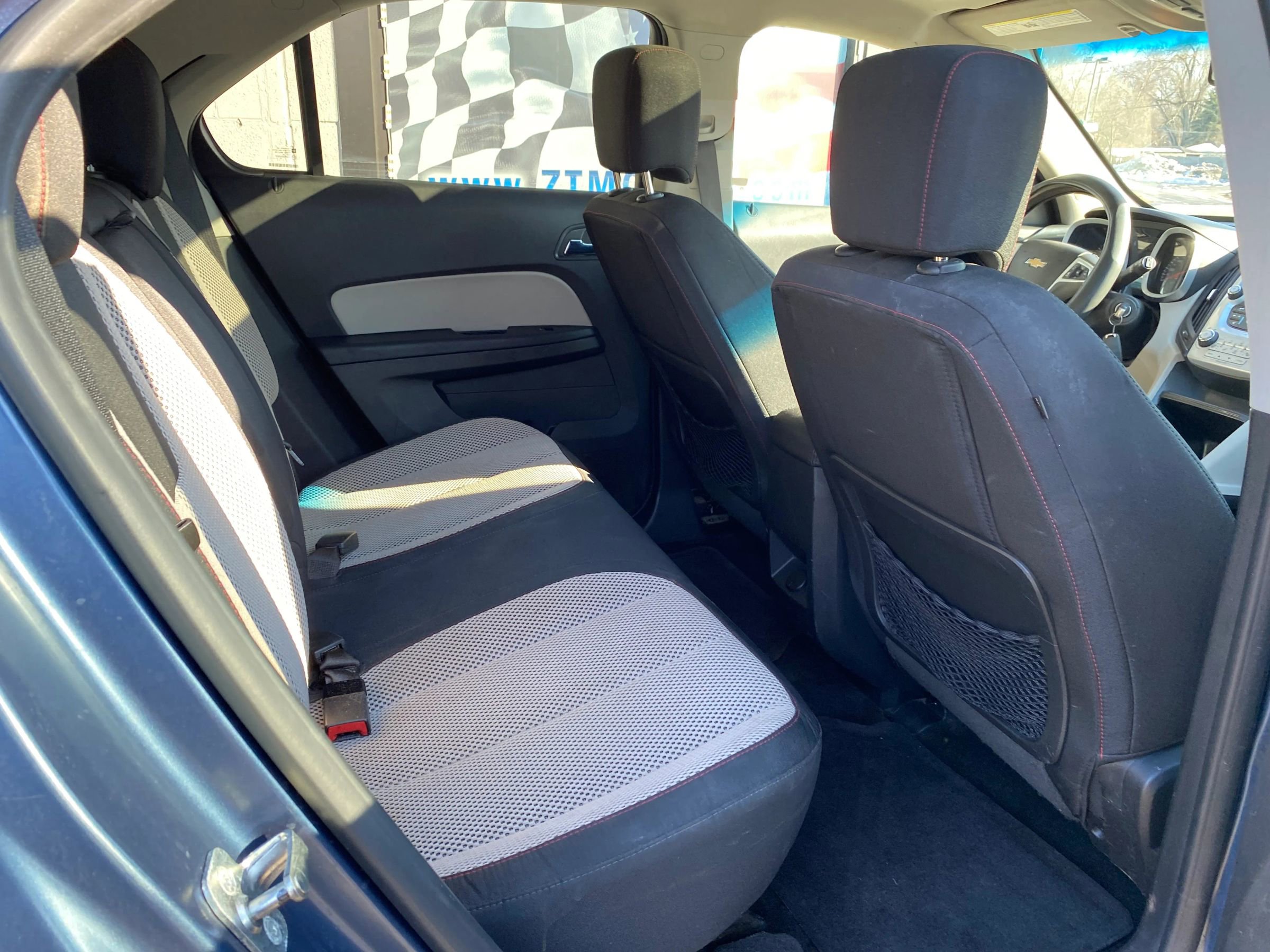 Used 2016 Chevrolet Equinox LT w/ Convenience Package image 11