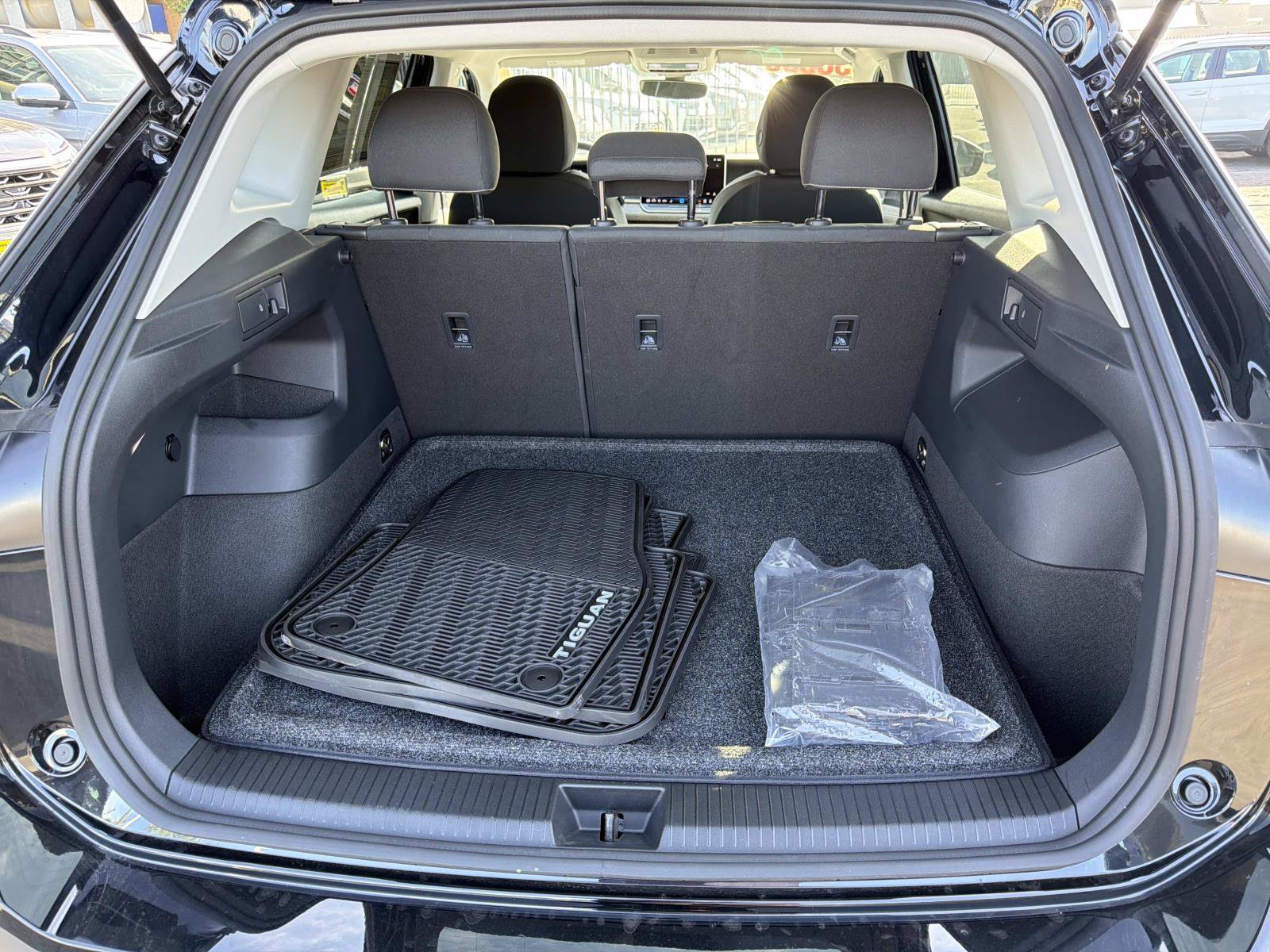 Certified 2026 Volkswagen Tiguan S FWD image 5