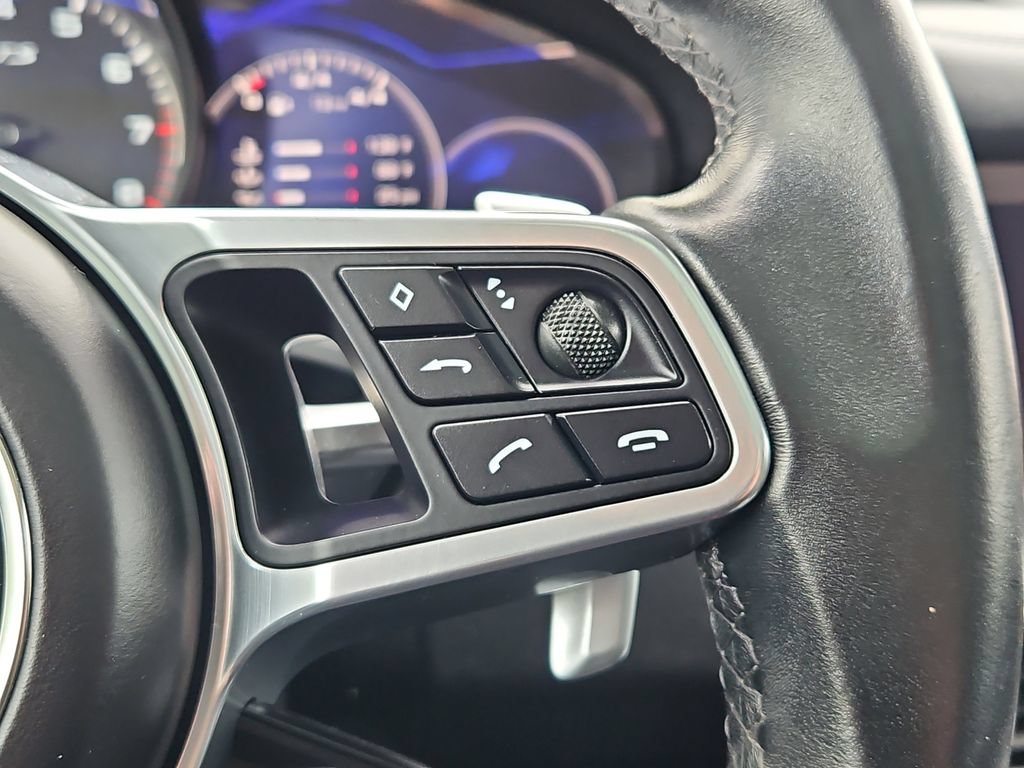 Certified 2021 Porsche Cayenne GTS AWD/4WD image 32
