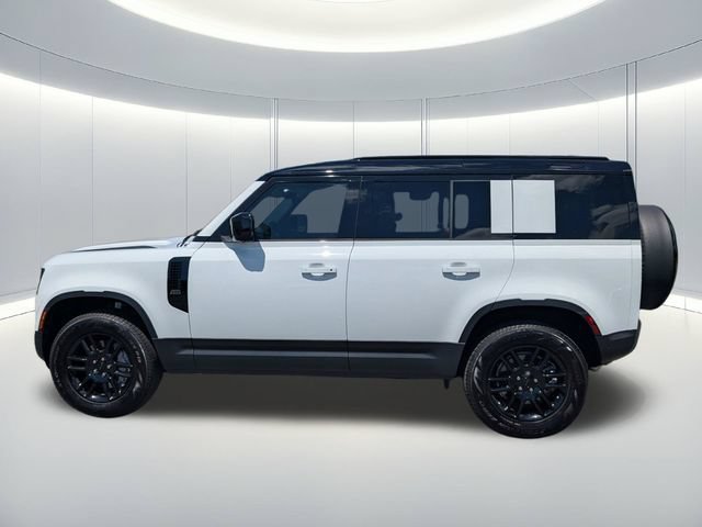 Used 2026 Land Rover Defender 110 S AWD/4WD image 2