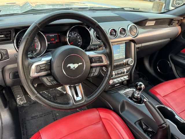 Used 2017 Ford Mustang GT Premium w/ GT Performance Package RWD image 3