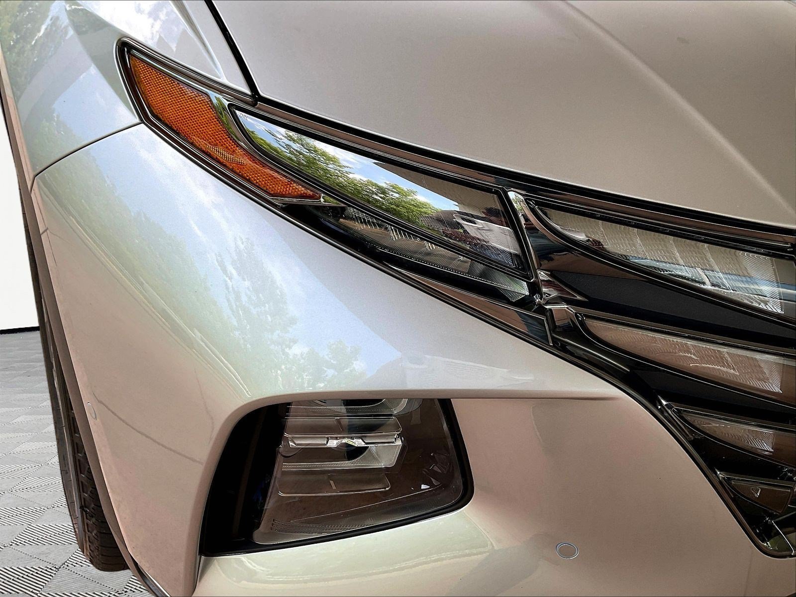 Used 2024 Hyundai Tucson Limited AWD/4WD image 29
