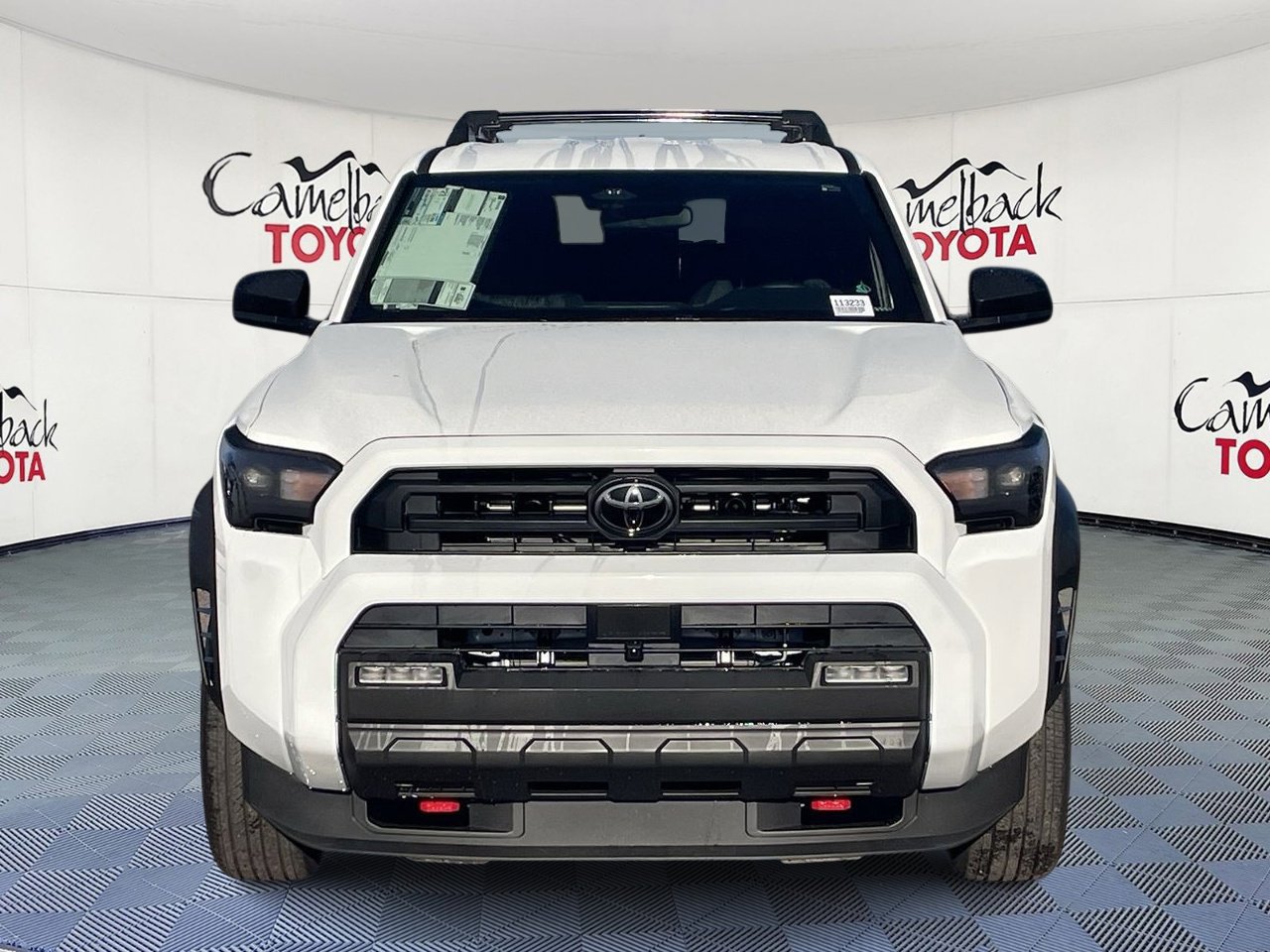 New 2026 Toyota 4Runner SR5 AWD/4WD image 2