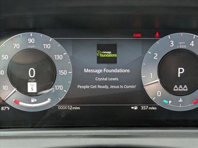 New 2026 Land Rover Range Rover Velar Dynamic SE AWD/4WD image 11
