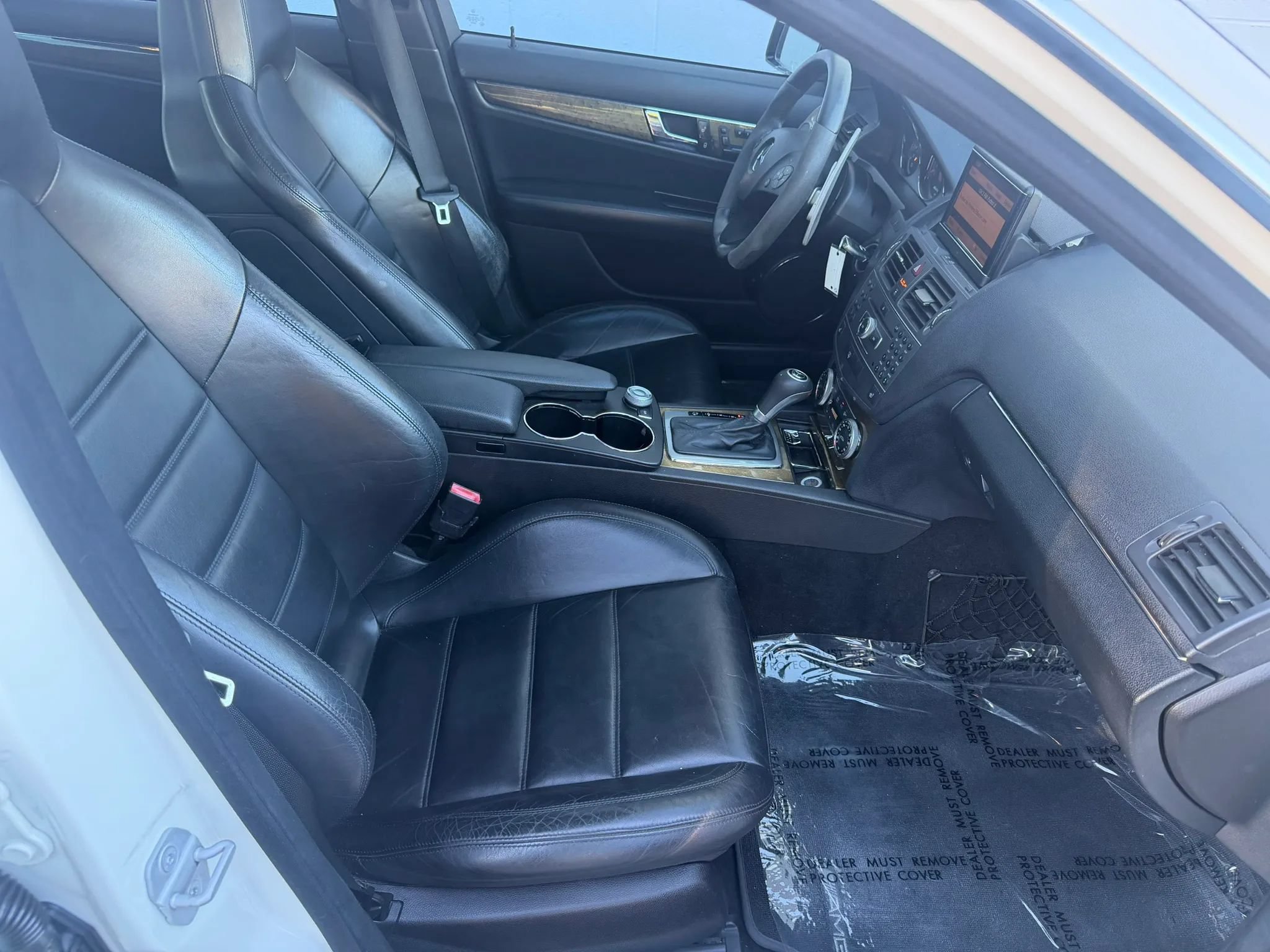 Used 2011 Mercedes-Benz C 63 AMG Sedan image 16