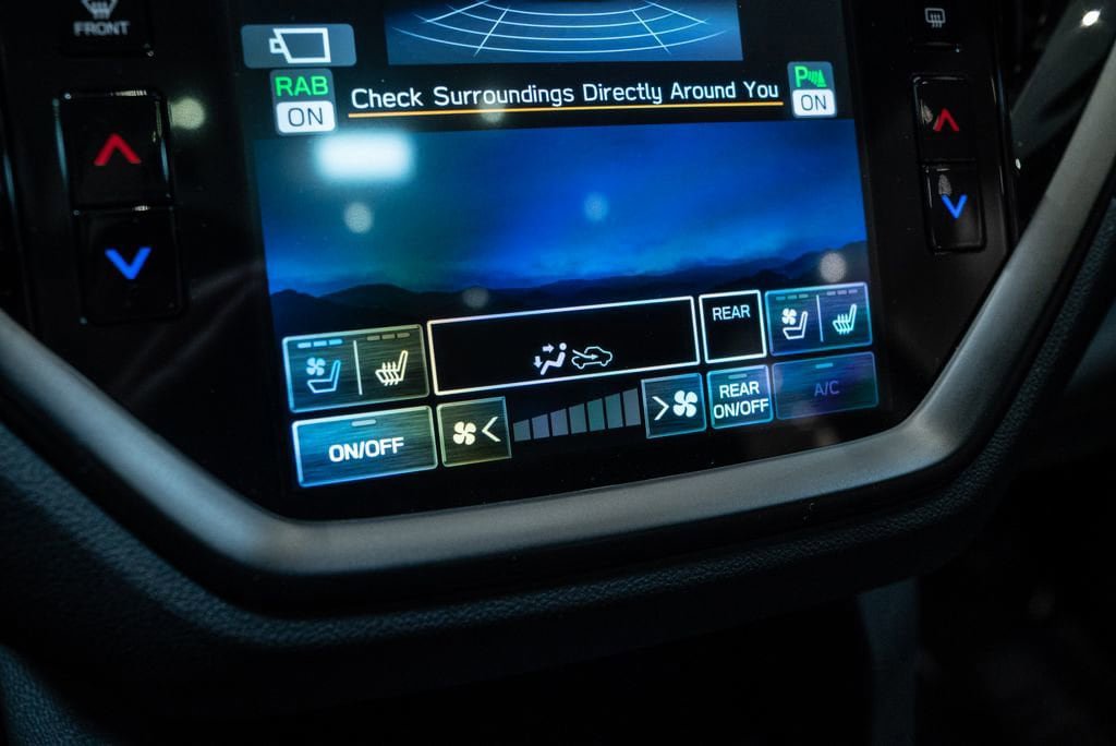 Used 2025 Subaru Ascent Bronze Edition image 30