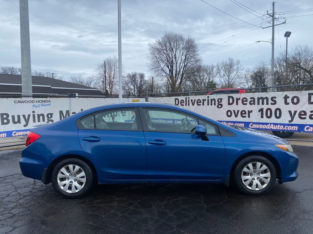 Used 2012 Honda Civic LX image 2