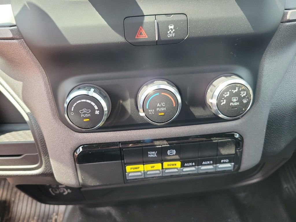 New 2024 RAM 5500 Tradesman image 14