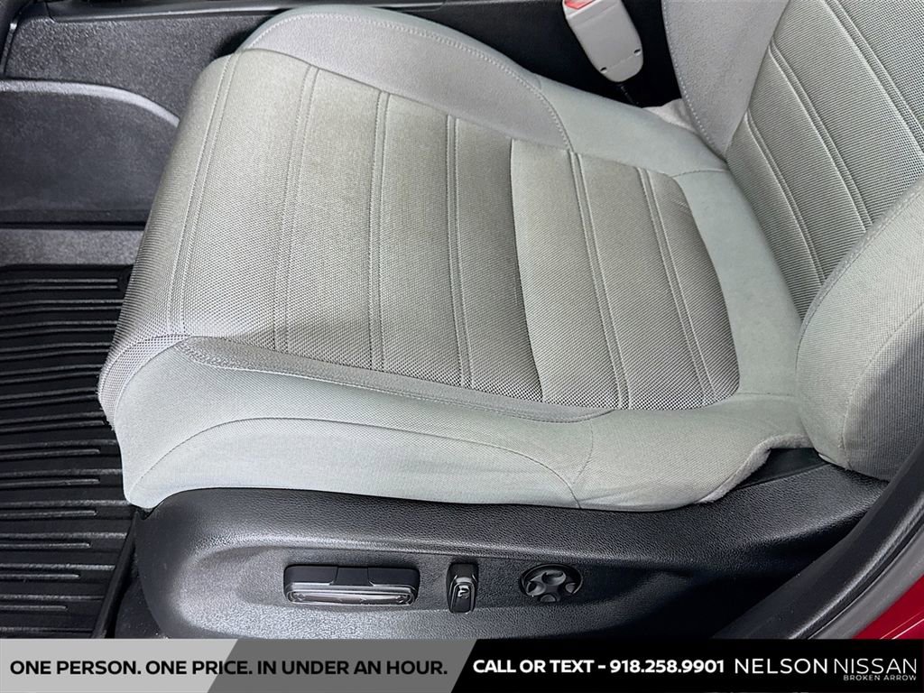 Used 2022 Honda CR-V EX image 18