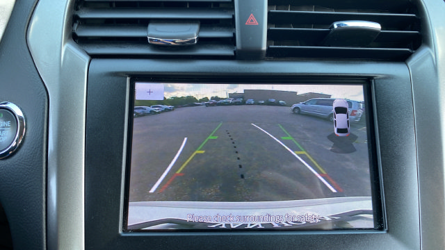 Used 2020 Ford Fusion SE AWD/4WD image 13