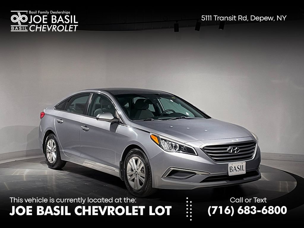 Used 2017 Hyundai Sonata SE image 1