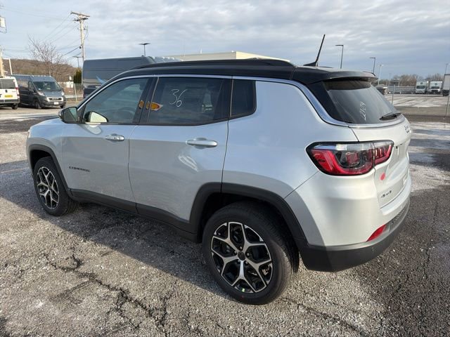 New 2026 Jeep Compass Limited AWD/4WD image 4