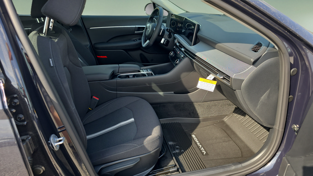 New 2026 Hyundai Sonata SEL AWD/4WD image 13