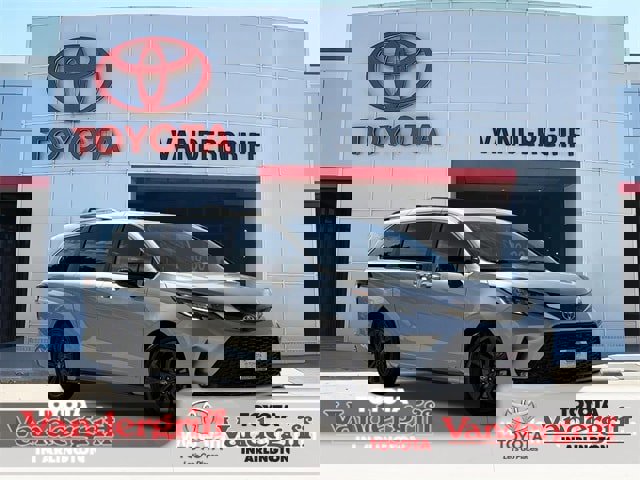 Used 2021 Toyota Sienna XSE