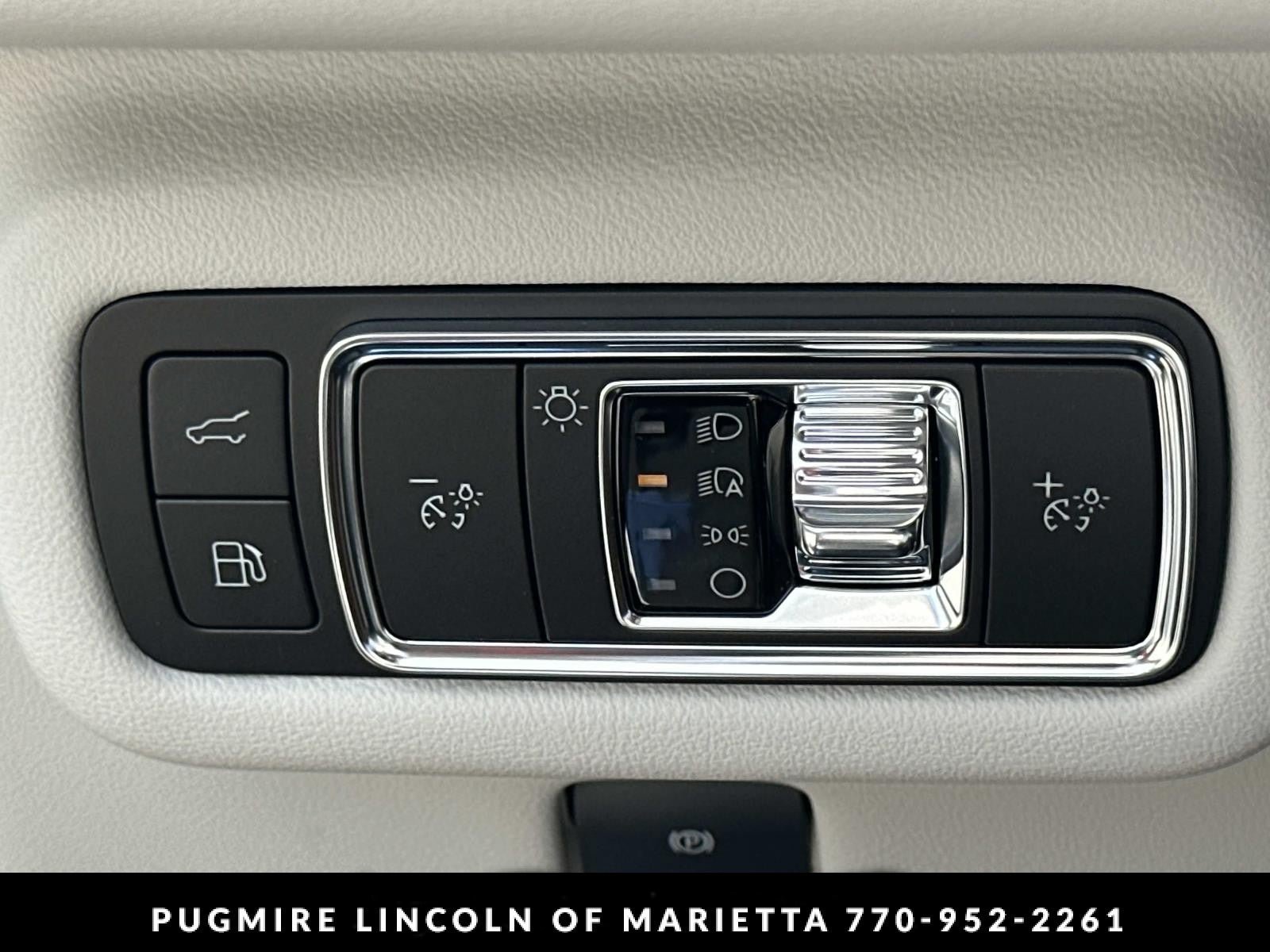 New 2026 Lincoln Nautilus Reserve AWD/4WD image 35