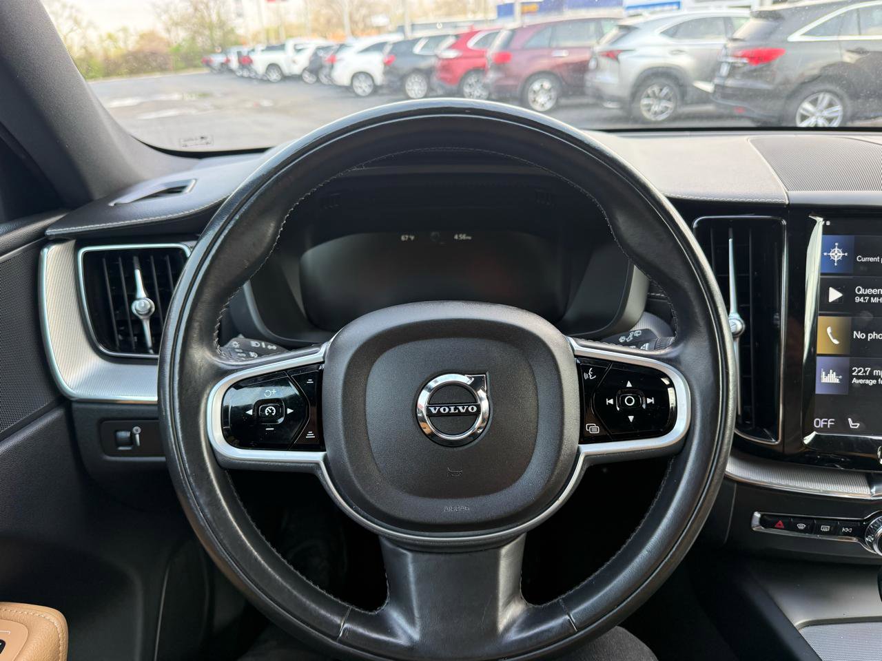 Used 2018 Volvo XC60 T6 Inscription w/ Vision Package image 14