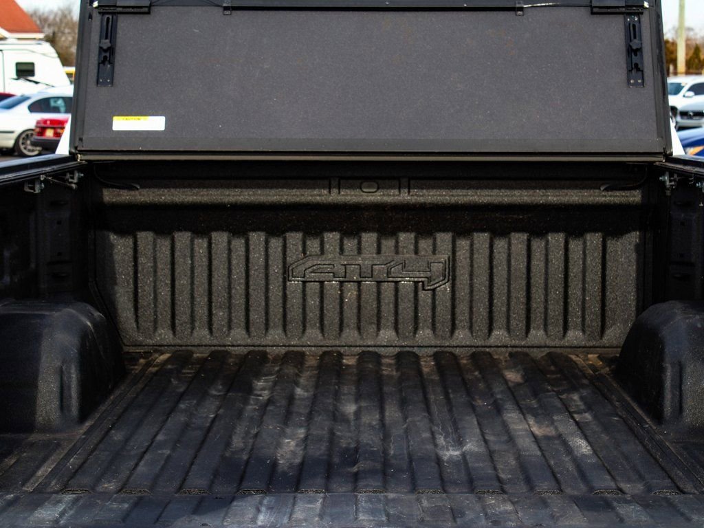 Used 2024 GMC Sierra 1500 AT4 w/ Technology Package image 44