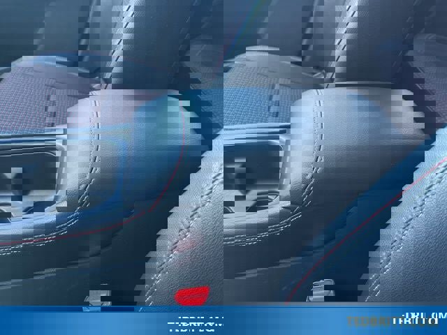 Used 2025 Nissan Kicks SR image 35