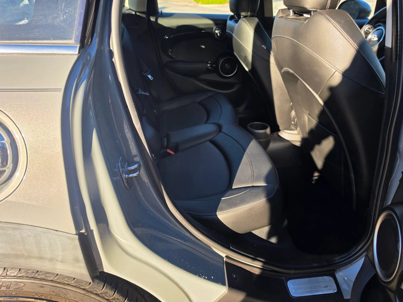 Used 2015 MINI Cooper S FWD image 27