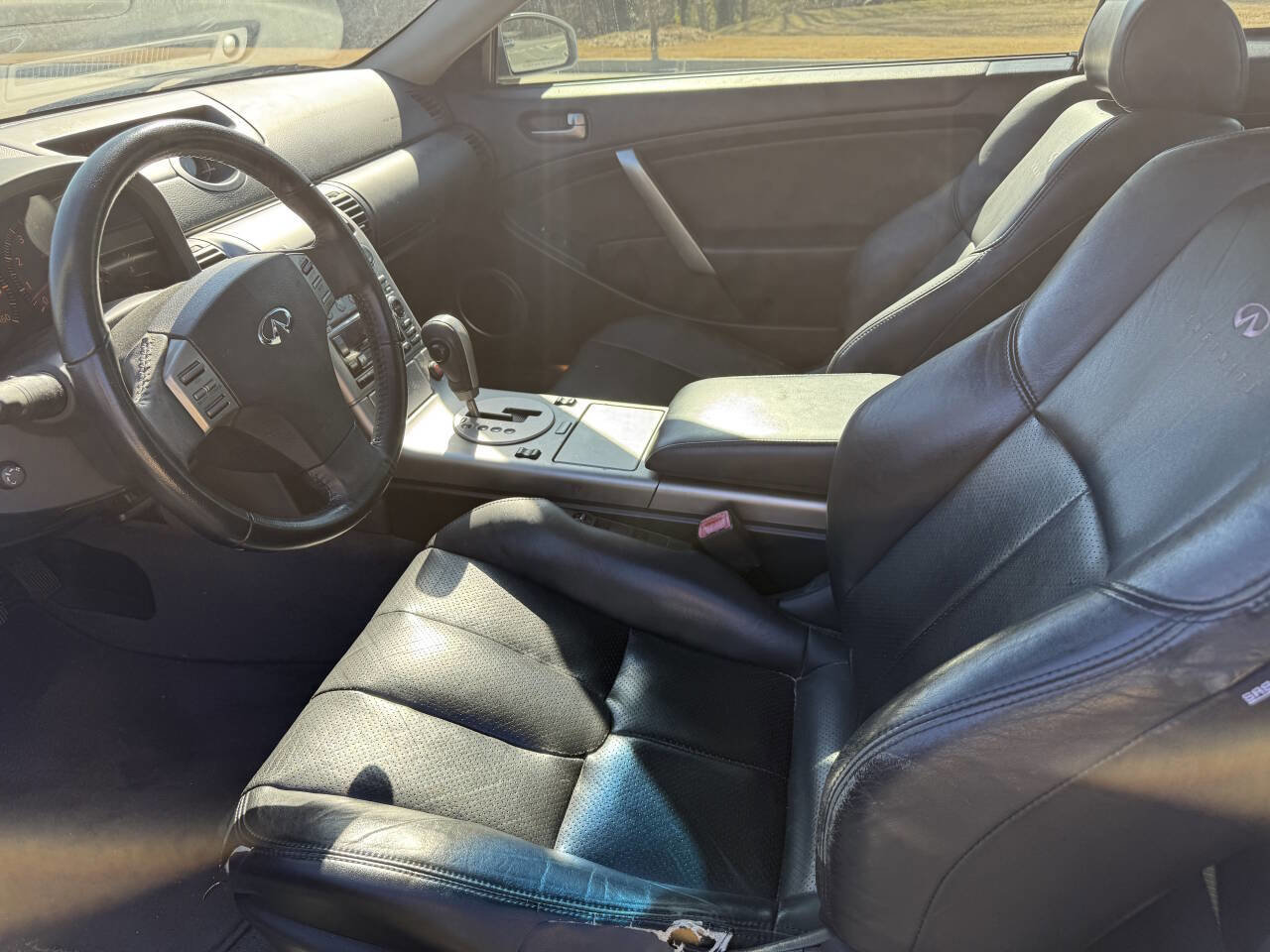 Used 2003 INFINITI G35 Coupe w/ Premium Pkg image 9